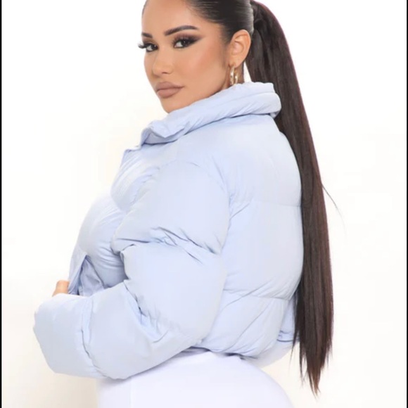 Looking Brand New Cropped Puffer Jacket- Light Blue - Picture 1 of 8